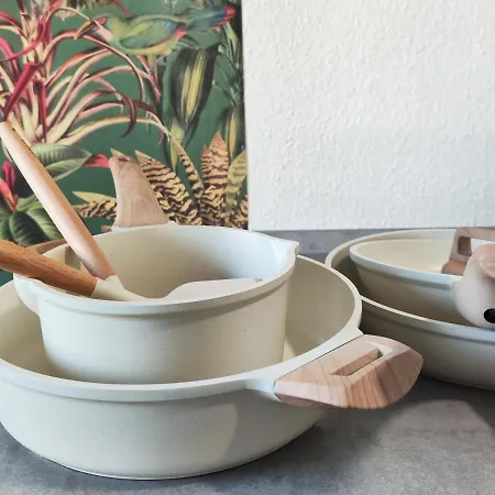 Апартаменты Tealounge 2 Raum + Kueche Дрезден